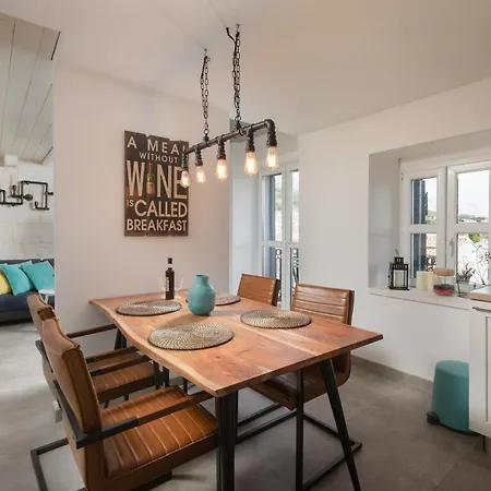 Coastal Apartment Makarska